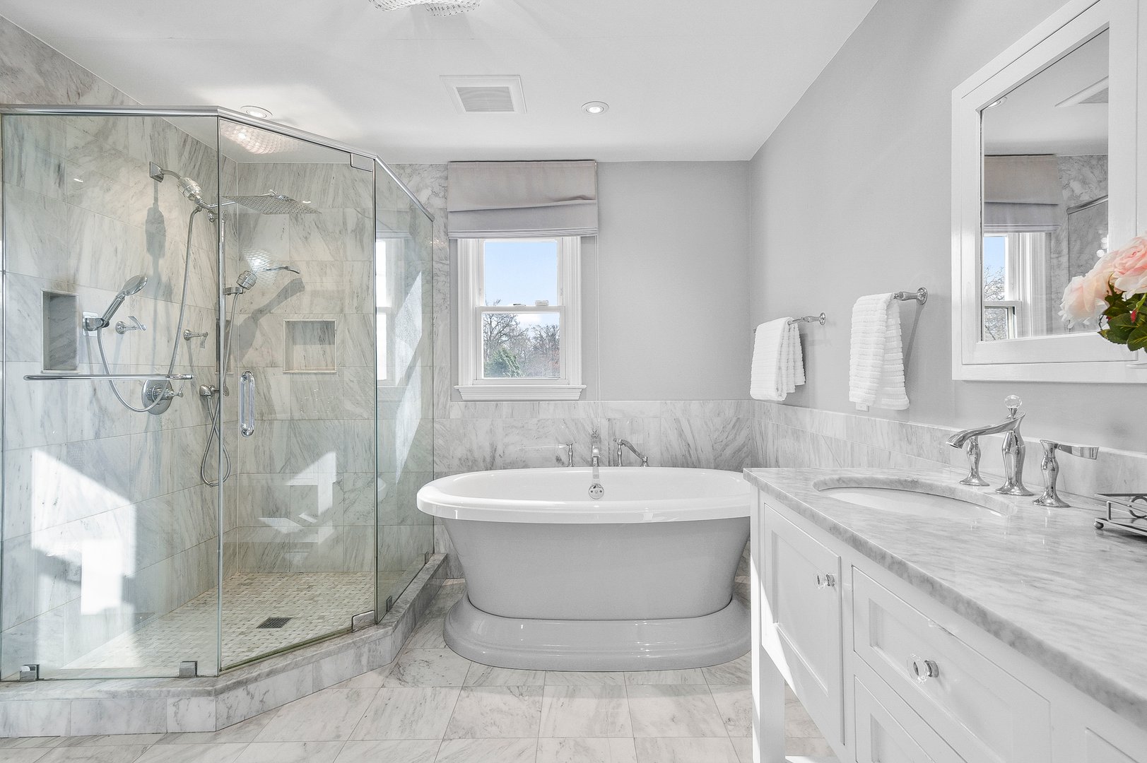 705 The Crescent Photo 35