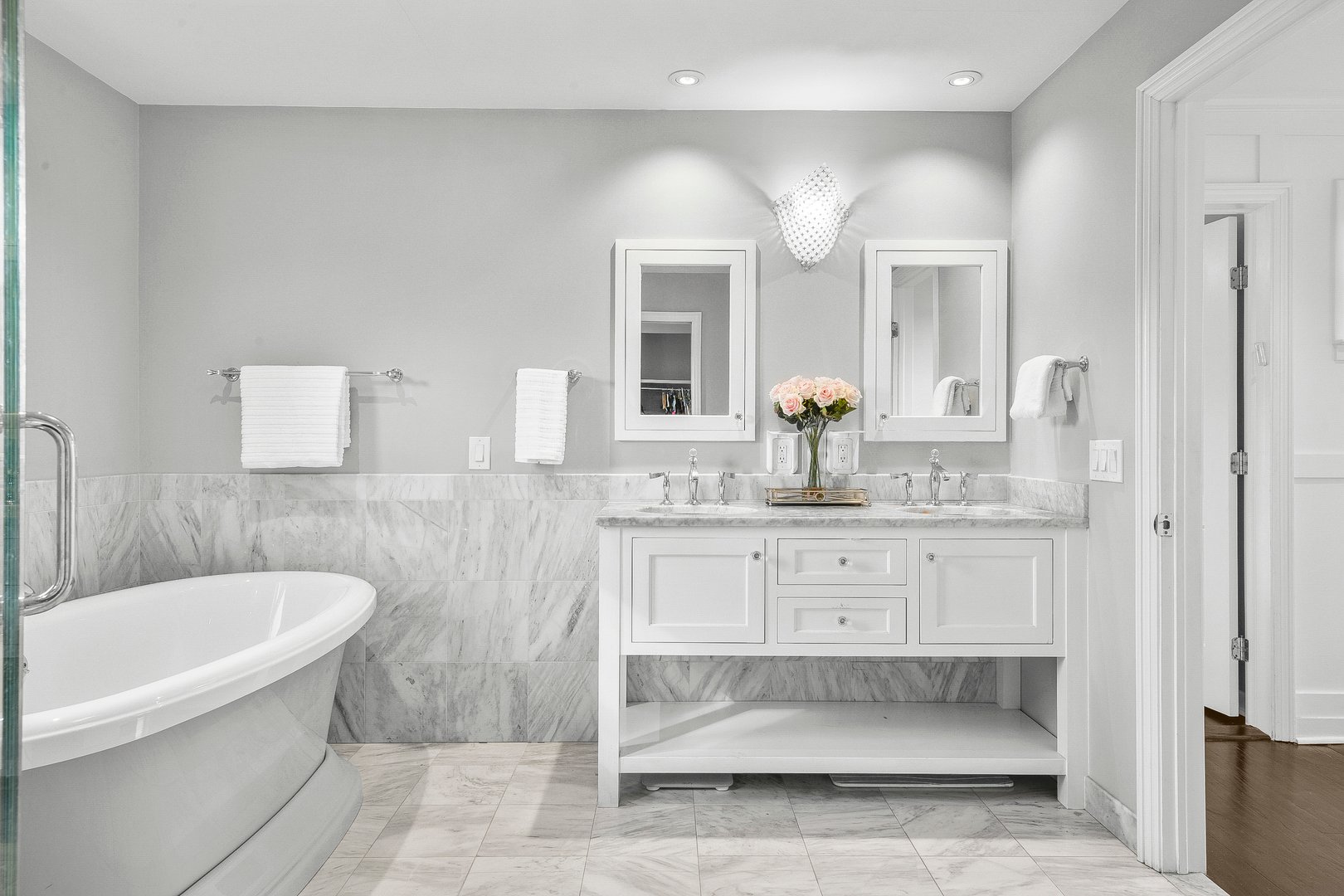 705 The Crescent Photo 36