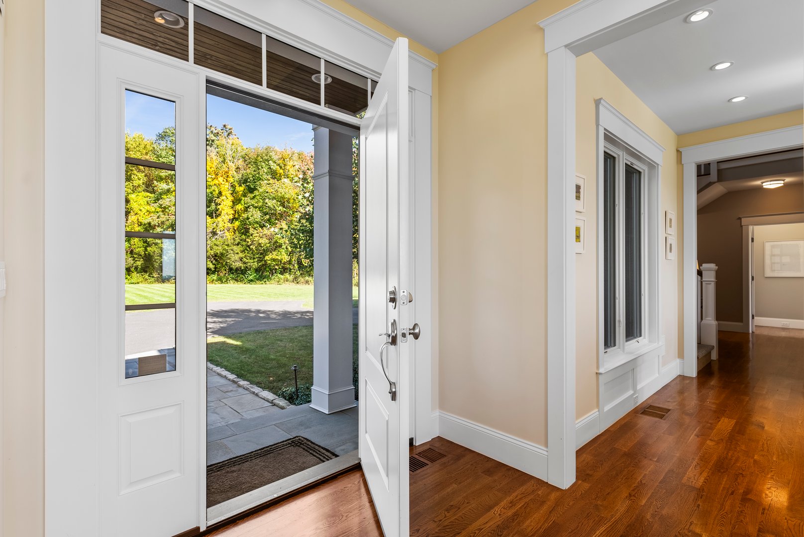 15 Thronebrook Way Photo 4