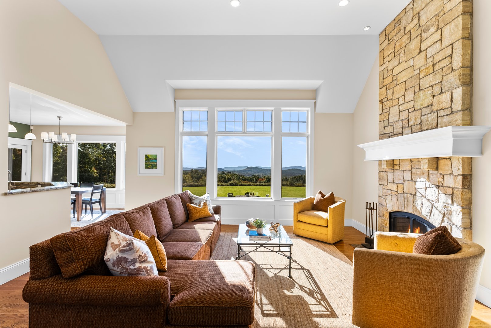 15 Thronebrook Way Photo 5