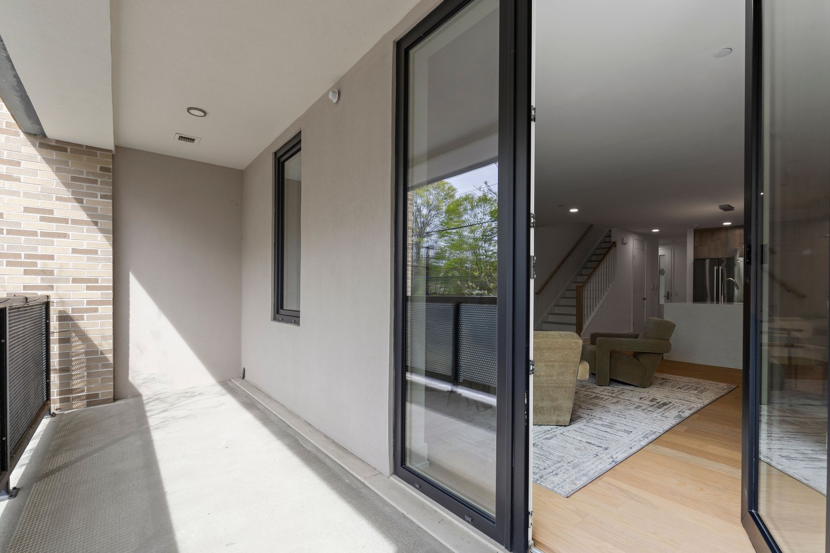 33 Calvert Street  #TH7 Photo 8