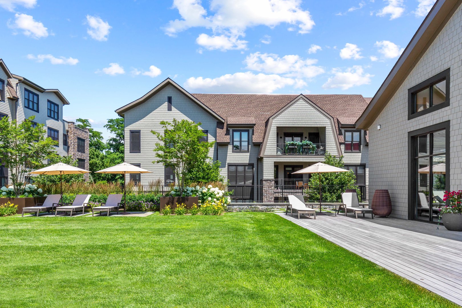 120 Old Post Road  #E305 Photo 38