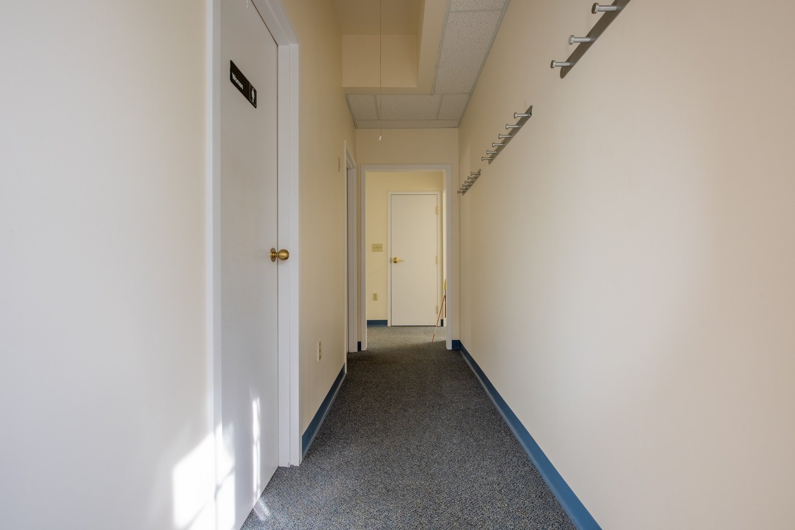 10 Bokum Road  #Second floor Photo 14