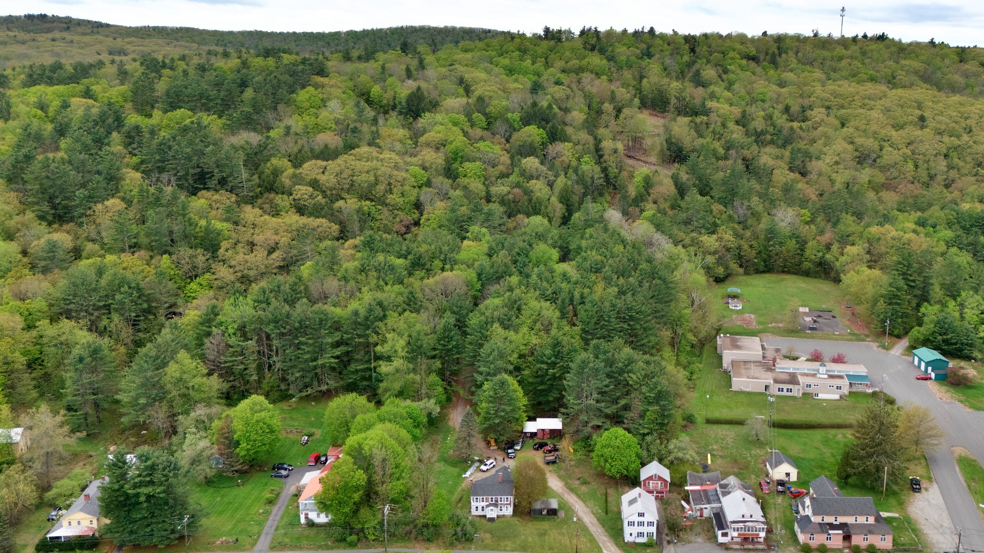 32 S Main Rd Photo 18