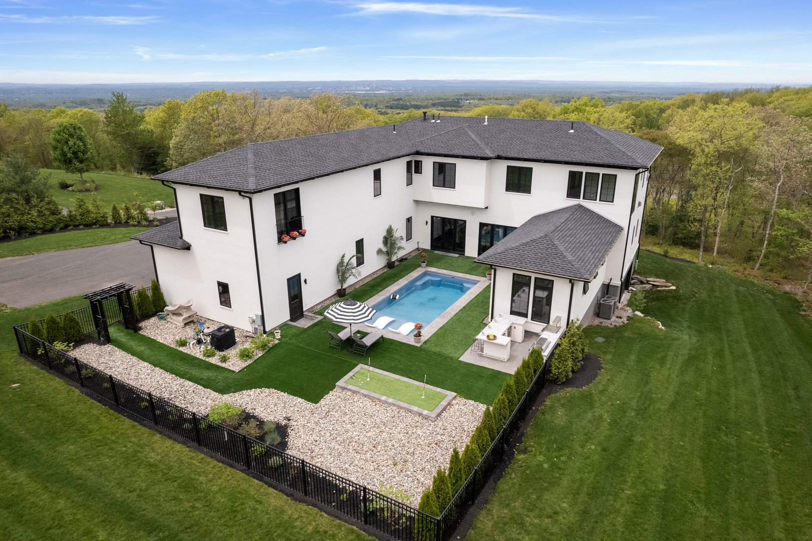 509 Cedar Ridge Drive Photo 4