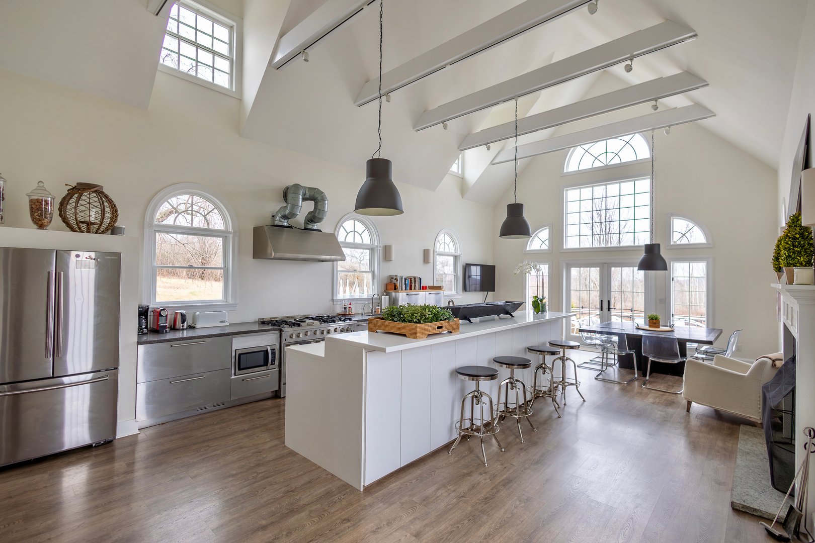 20 Orchard Hill Drive Photo 6