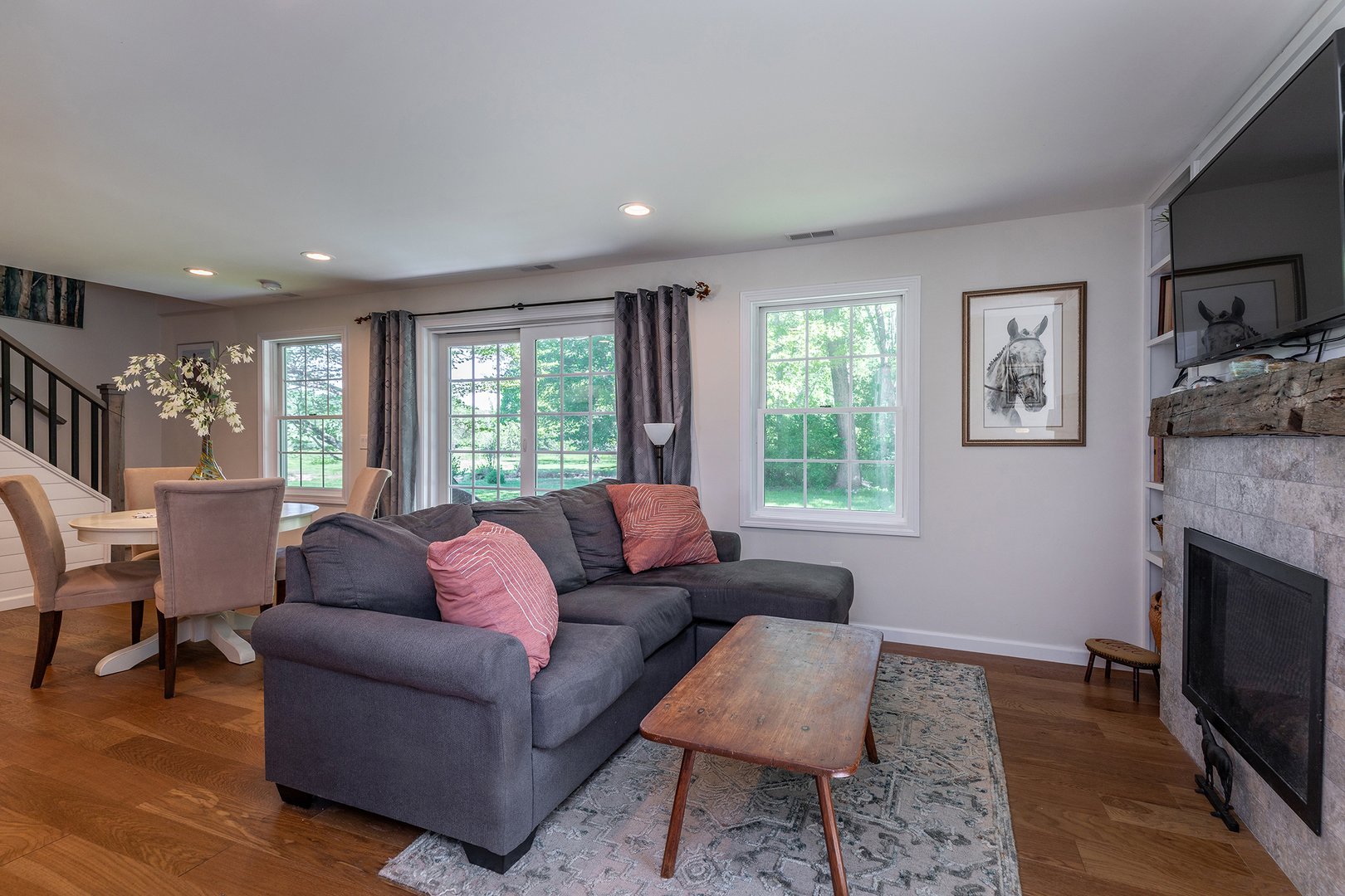 286 South Street Photo 25