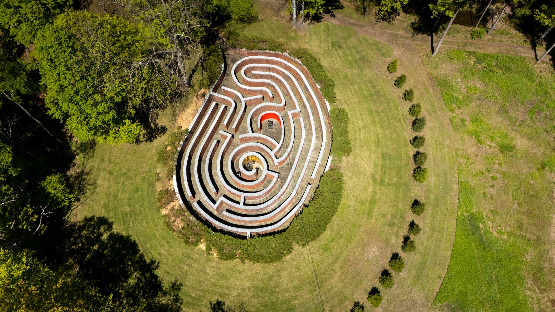 390 Erpf Road Photo 7