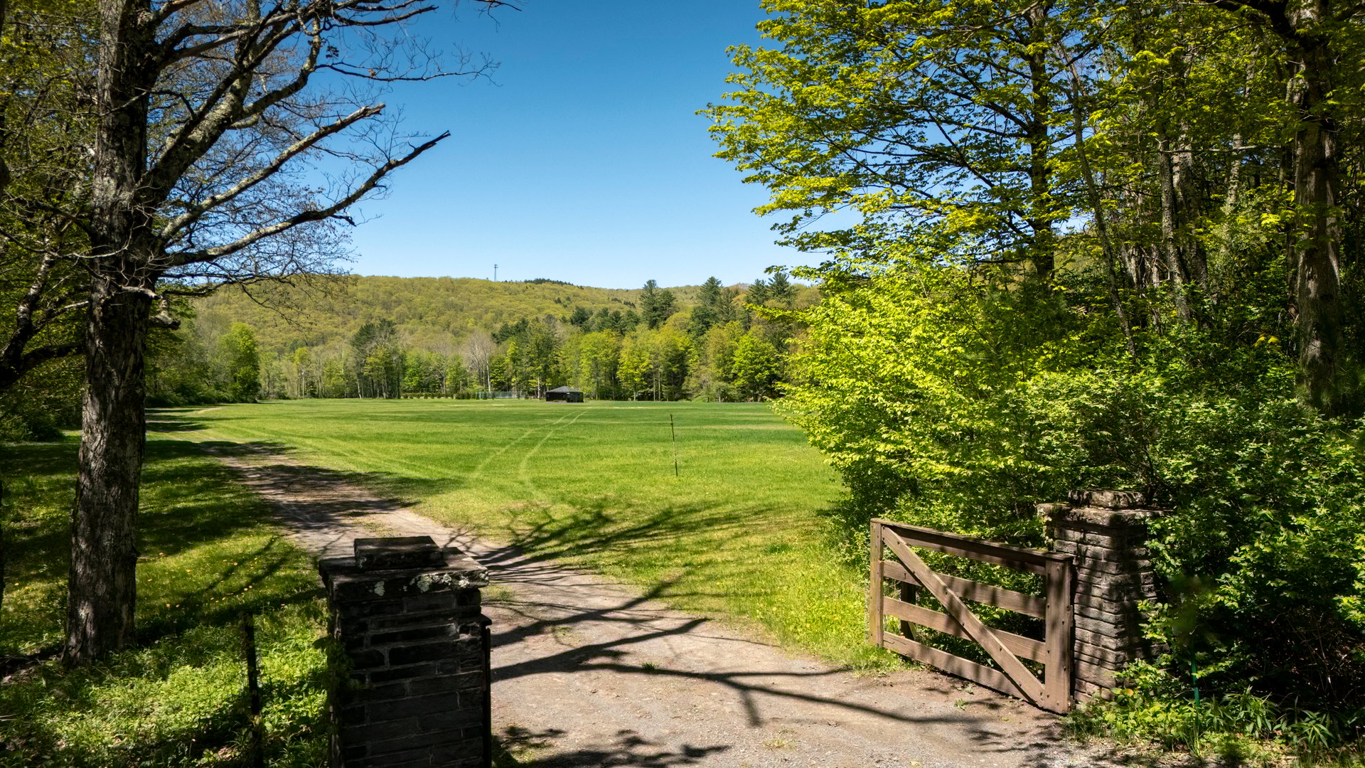 390 Erpf Road Photo 38