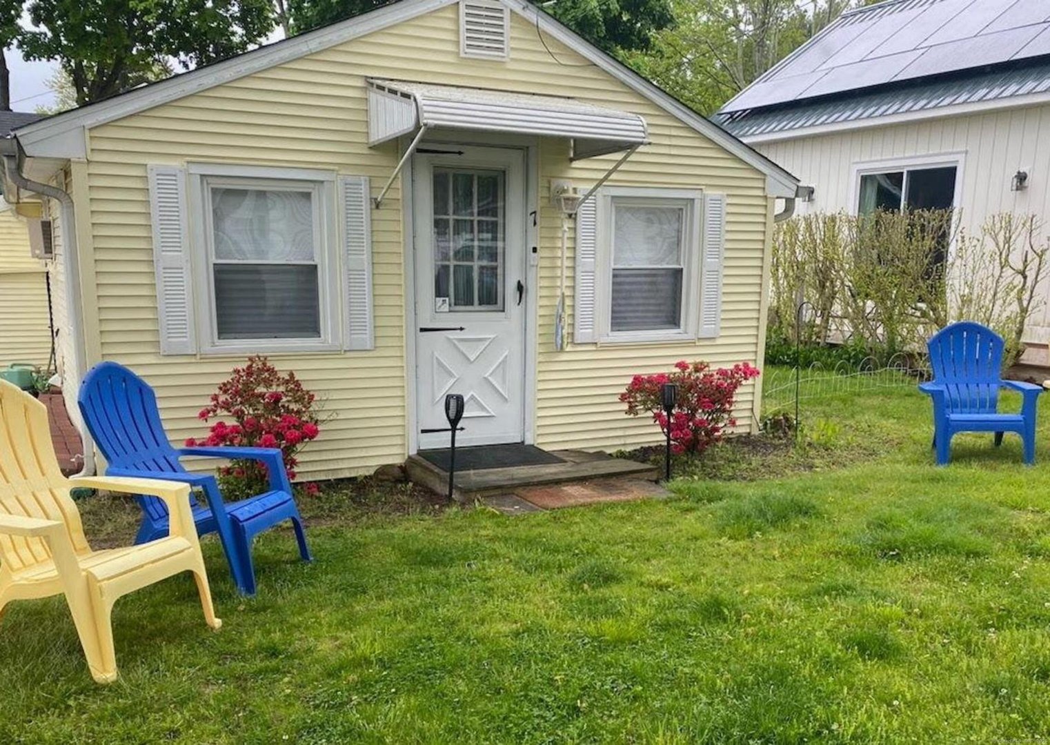 7 Third Street Photo 1