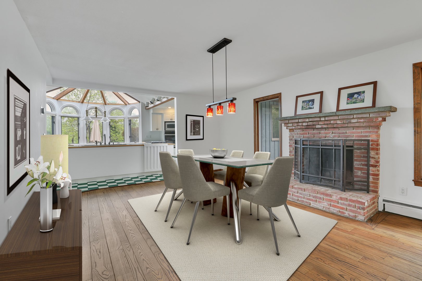 89 East Street Photo 3