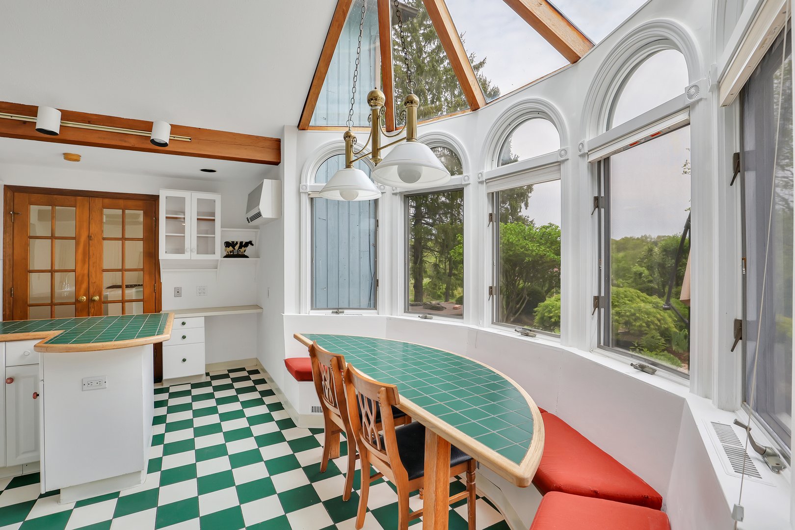 89 East Street Photo 13