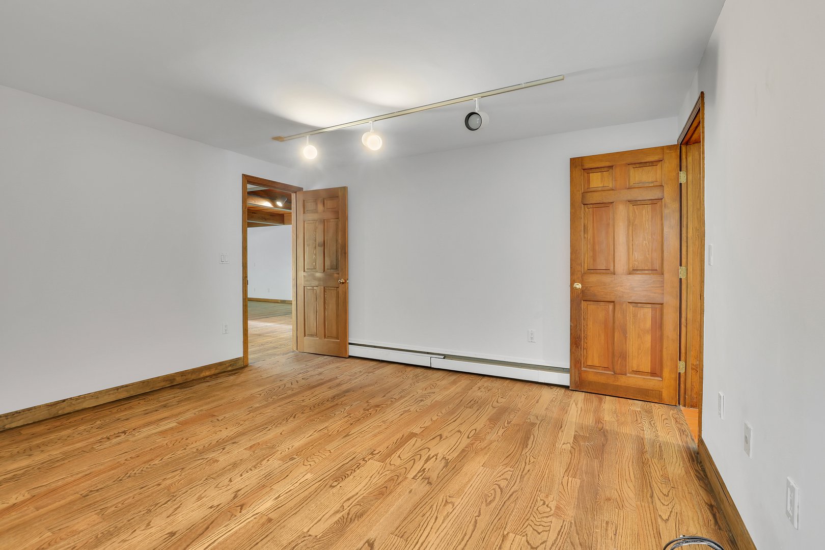 89 East Street Photo 15