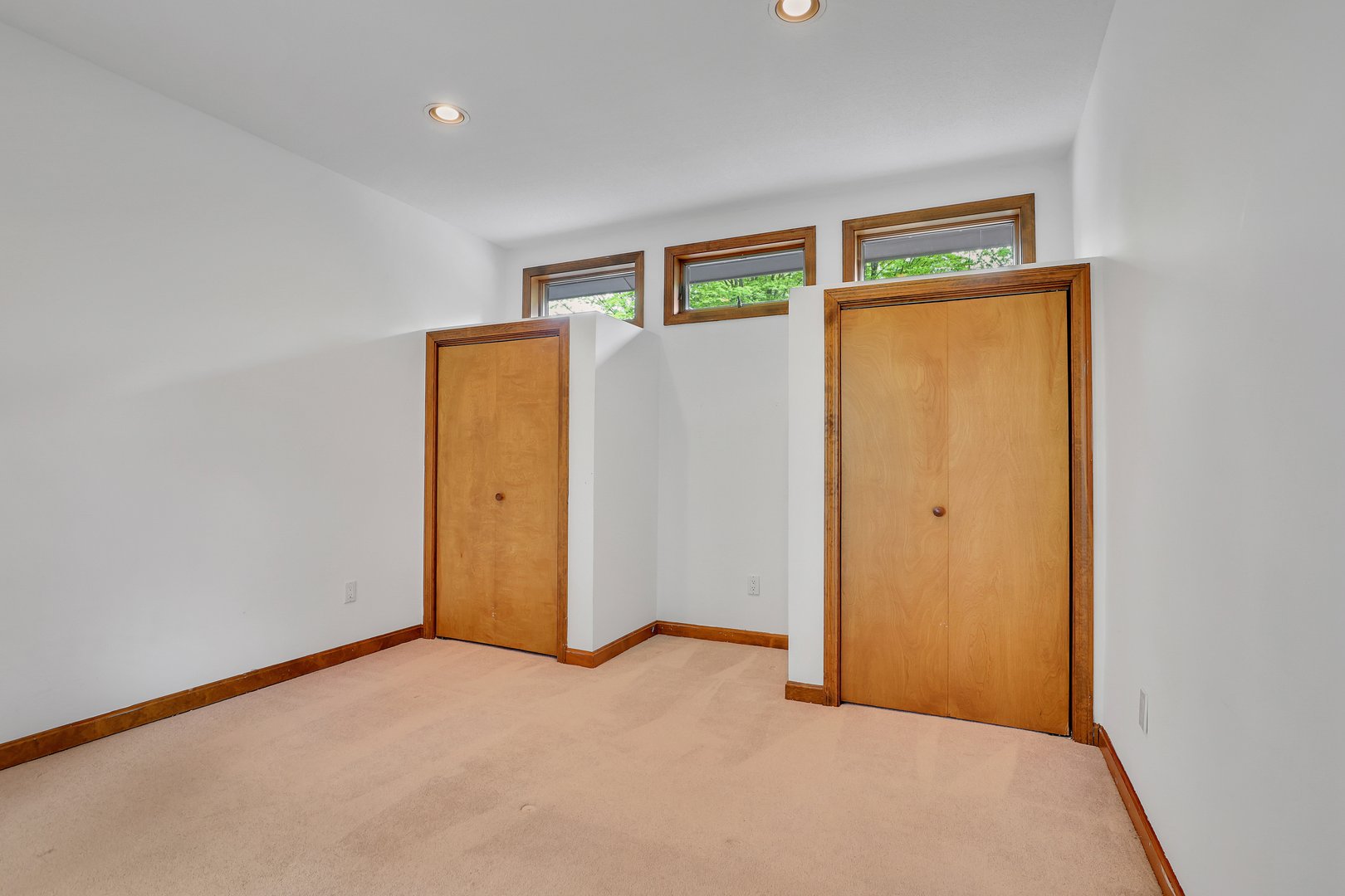 89 East Street Photo 26