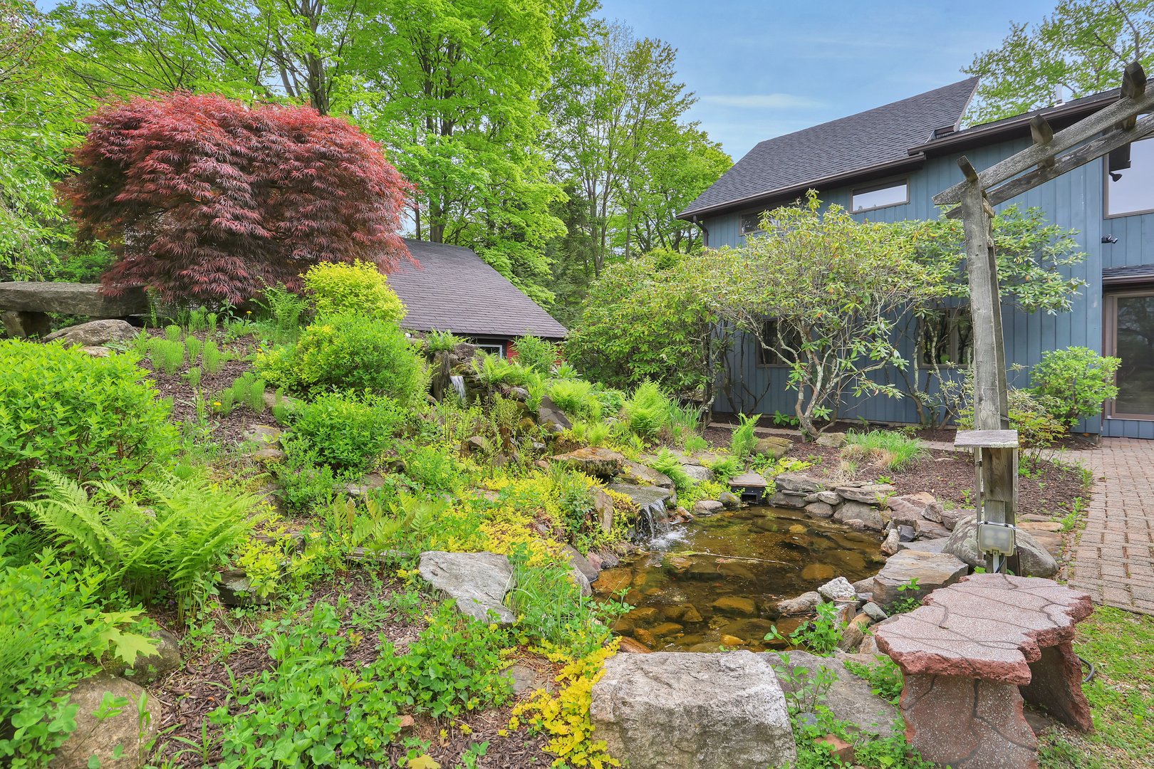 89 East Street Photo 32