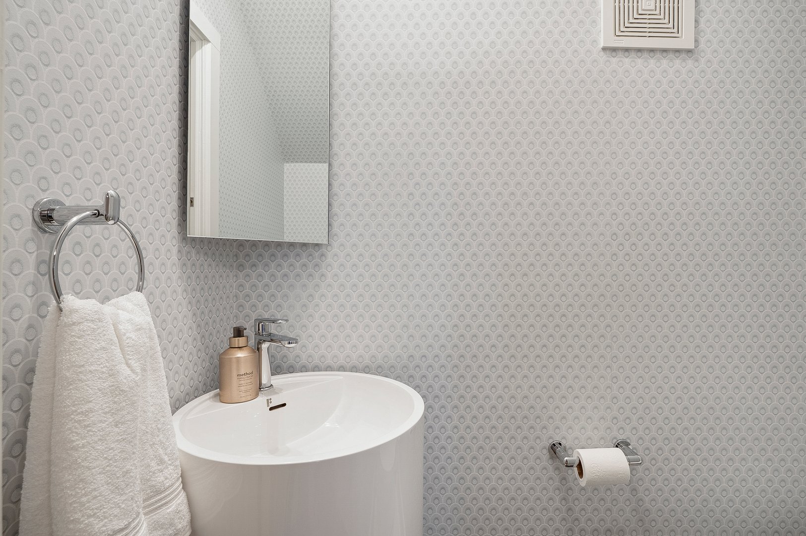 34 Edgewood Avenue Photo 25