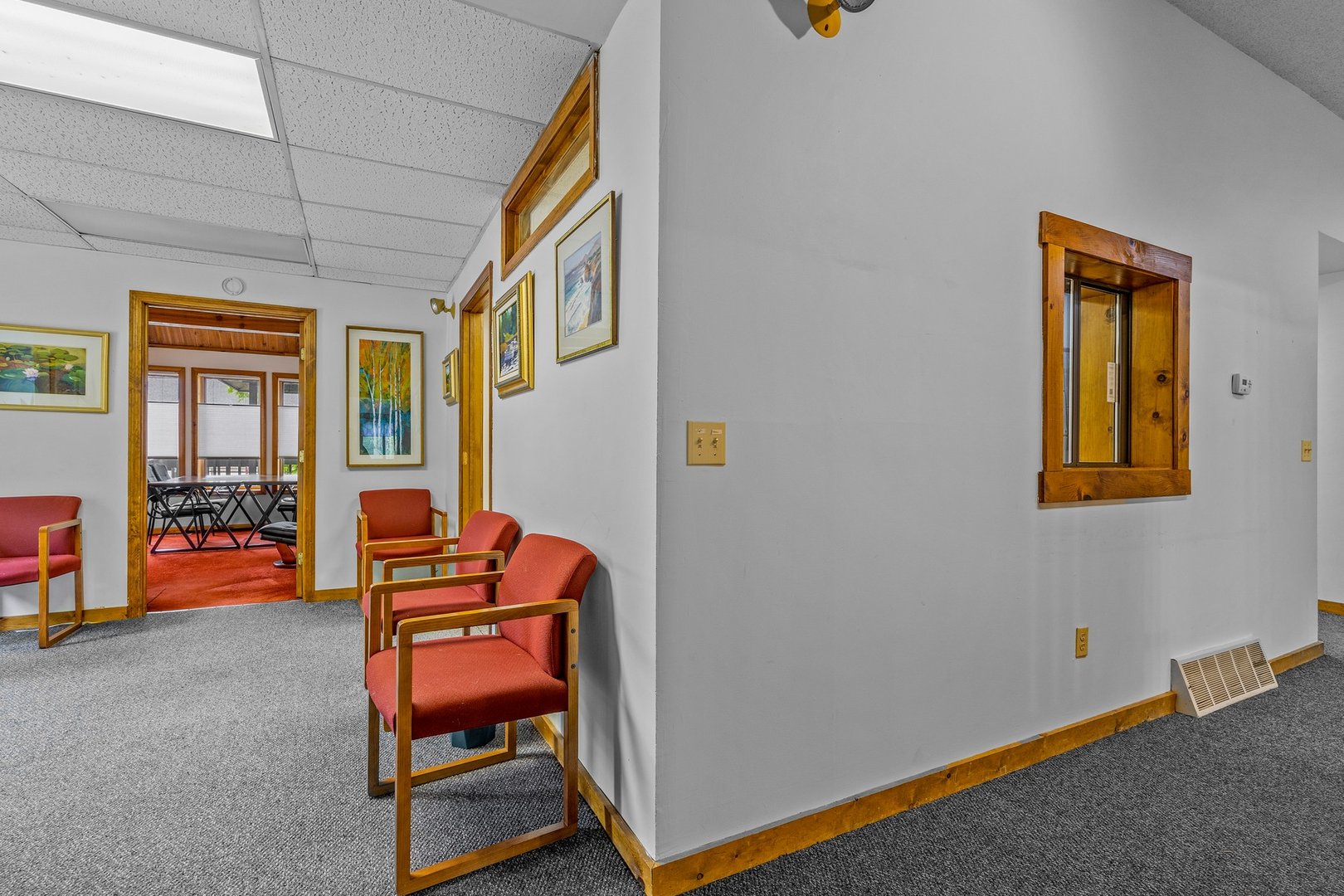 200 West Town Street Photo 16