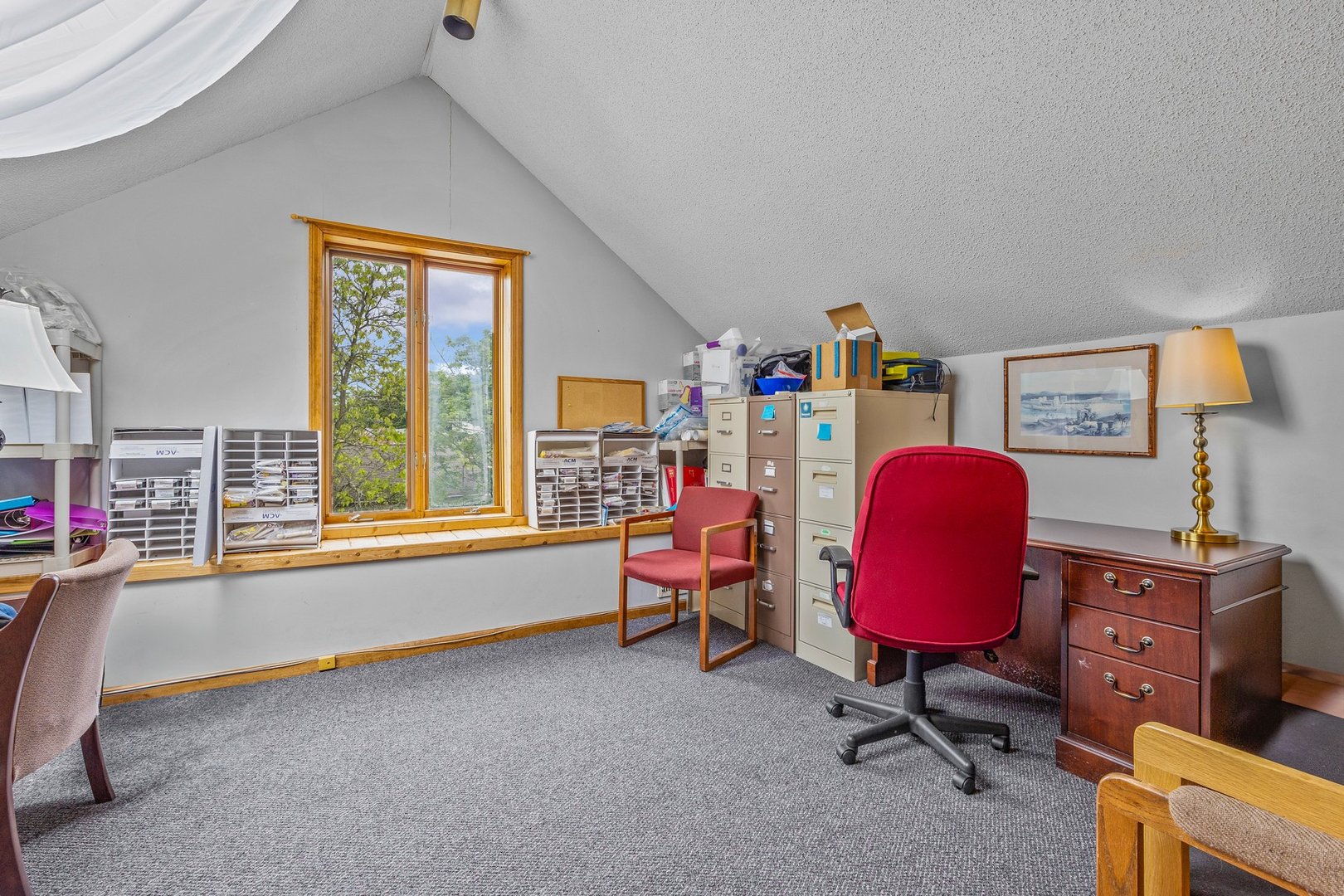 200 West Town Street Photo 38