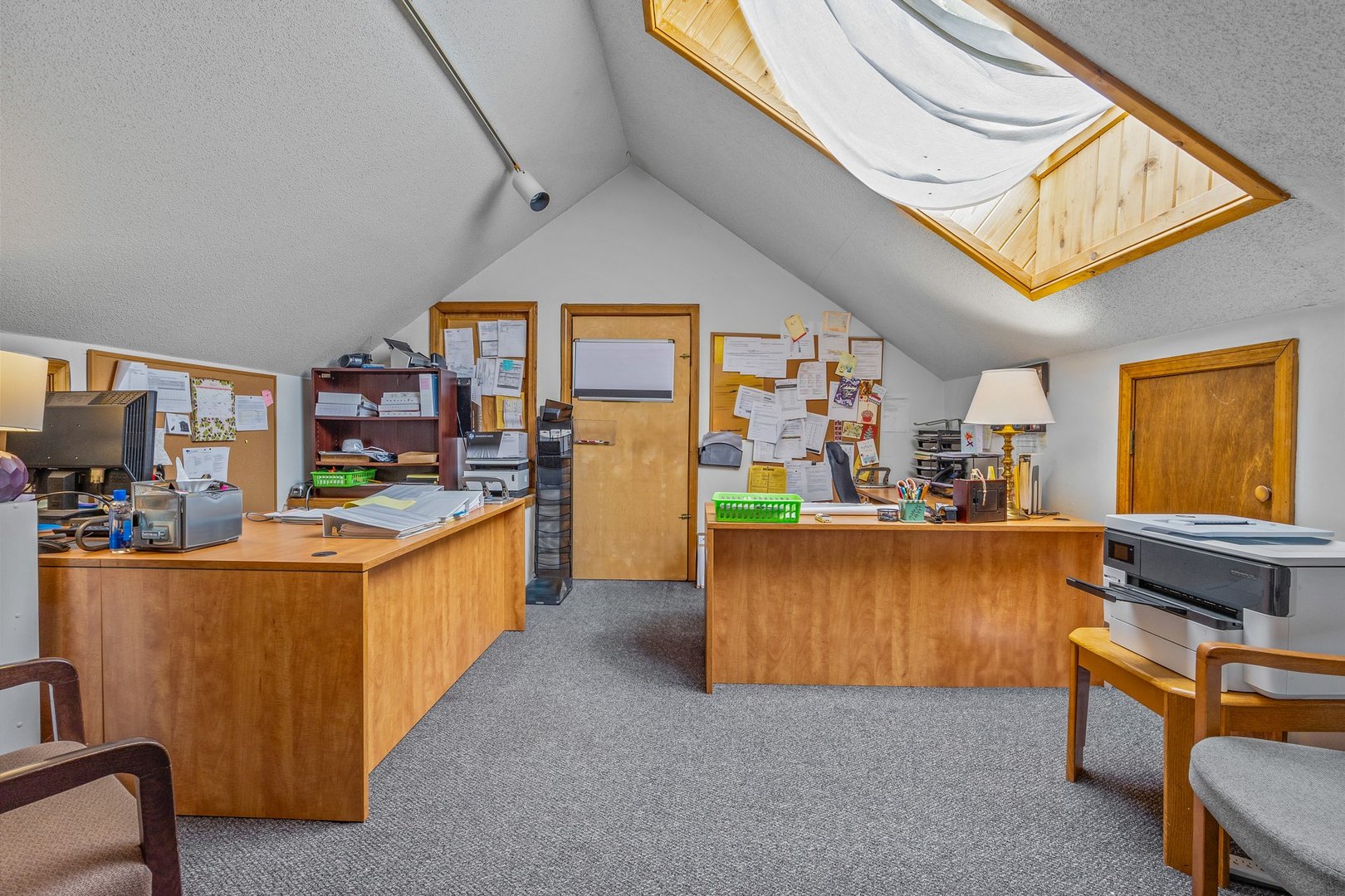 200 West Town Street Photo 39