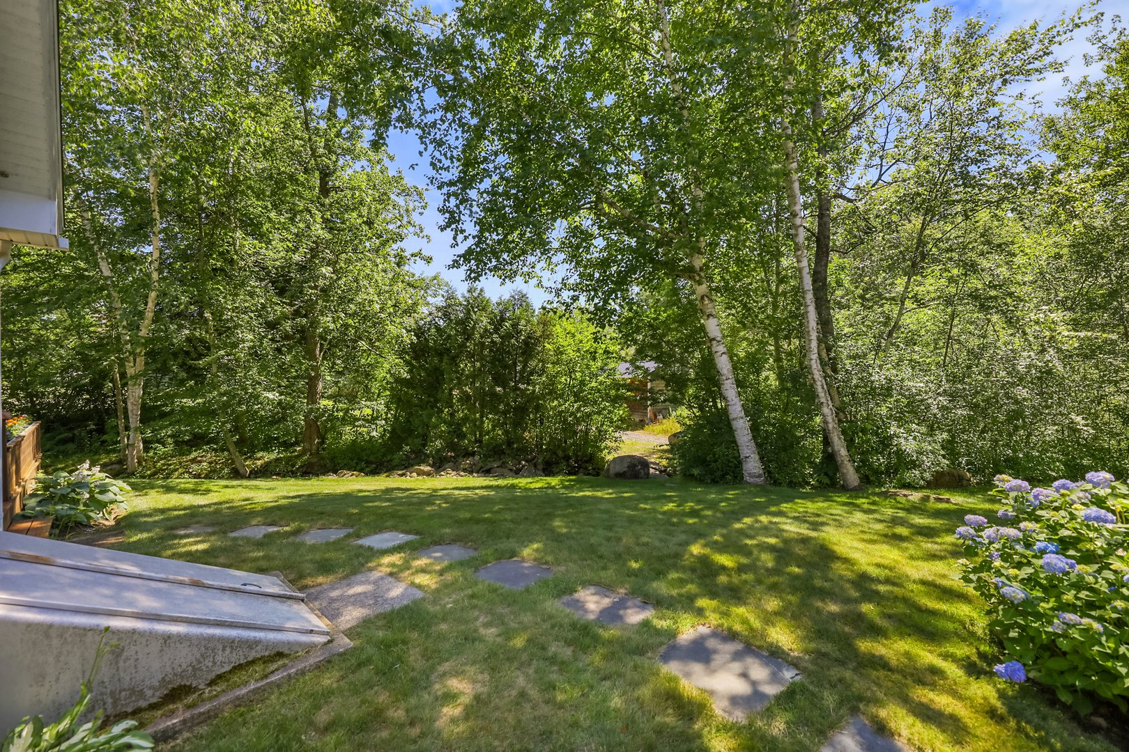 236 Ridge Ave Photo 25