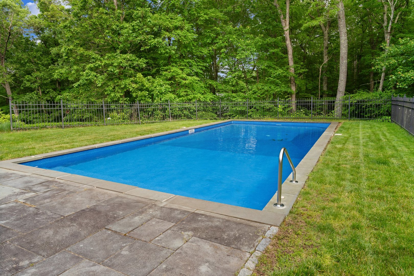 153 Mitchell Hill Road Photo 34