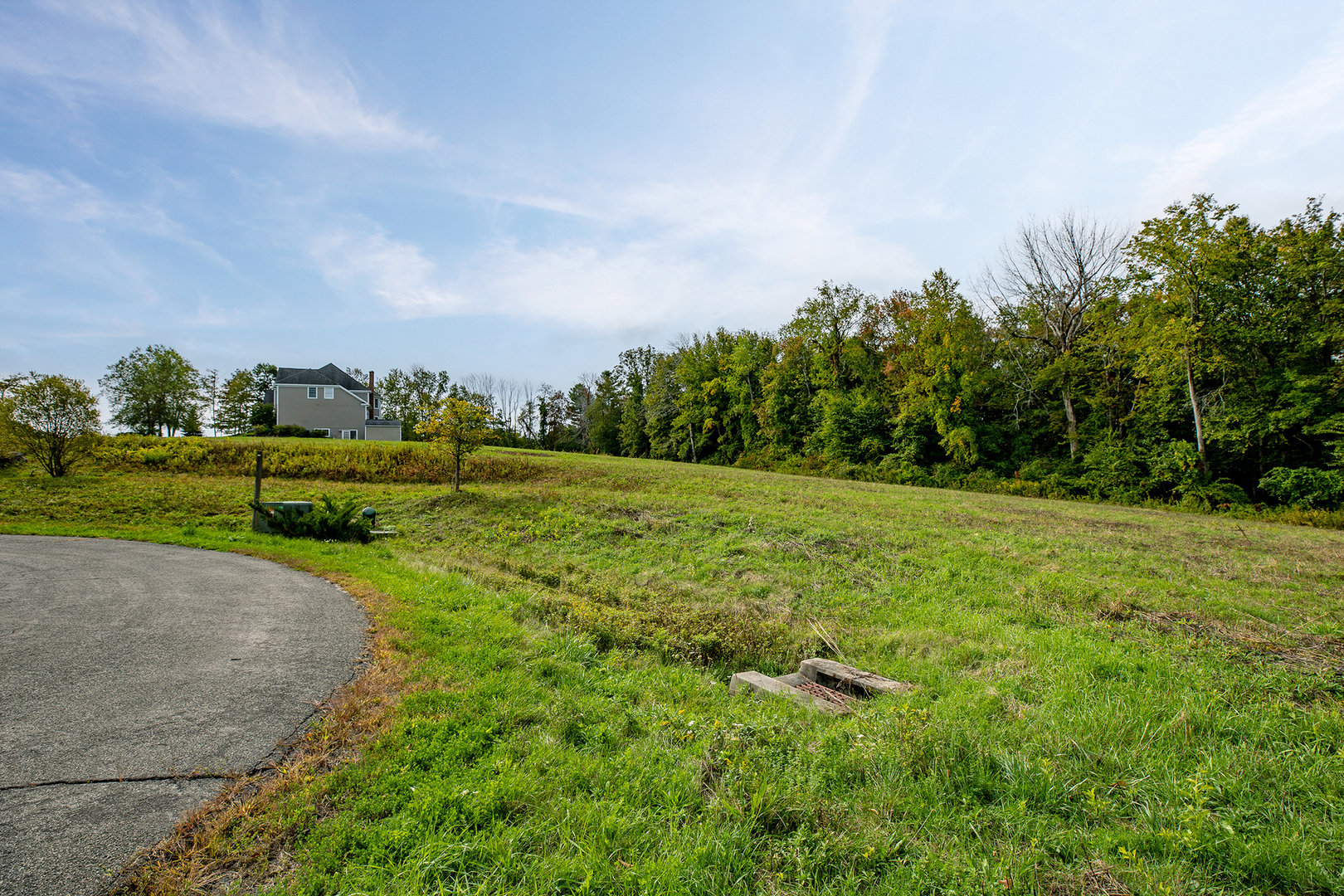 14 Meadowcrest Drive North Photo 9