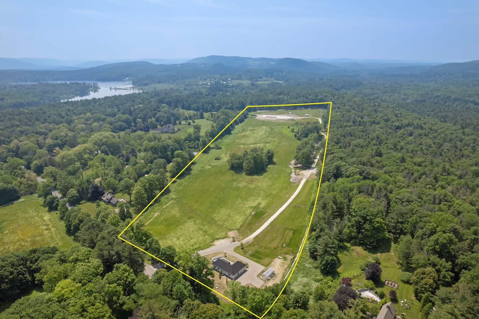 77 Beaver Dam Road Photo 3