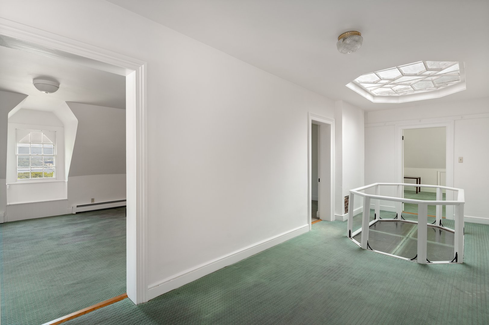 560 Grand Avenue Photo 35