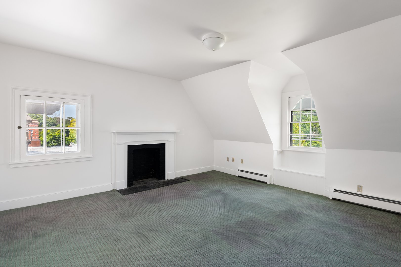 560 Grand Avenue Photo 36