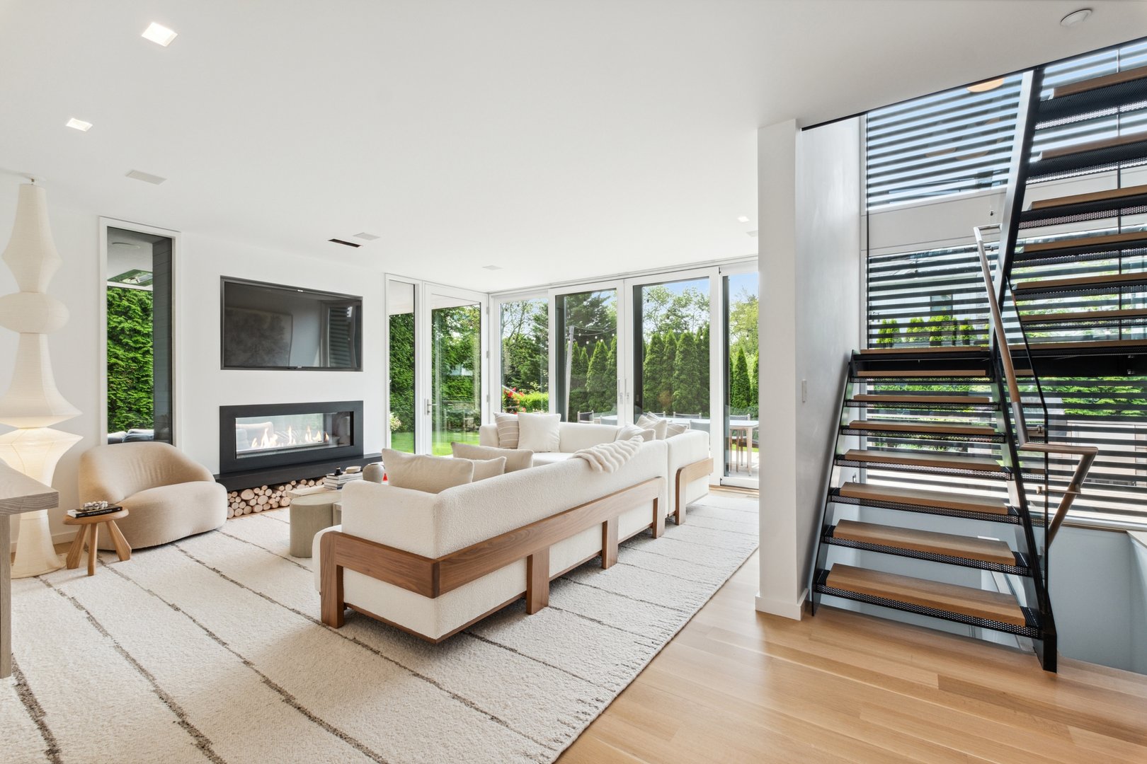 35 Halsted Place Photo 3