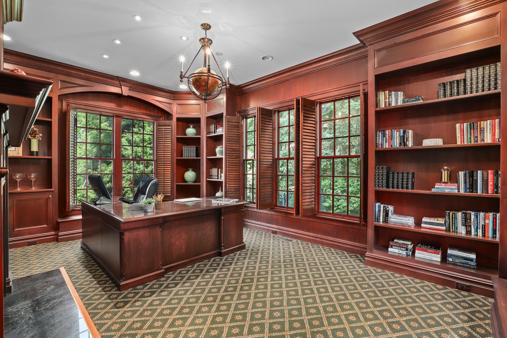 17 Cooper Road Photo 18