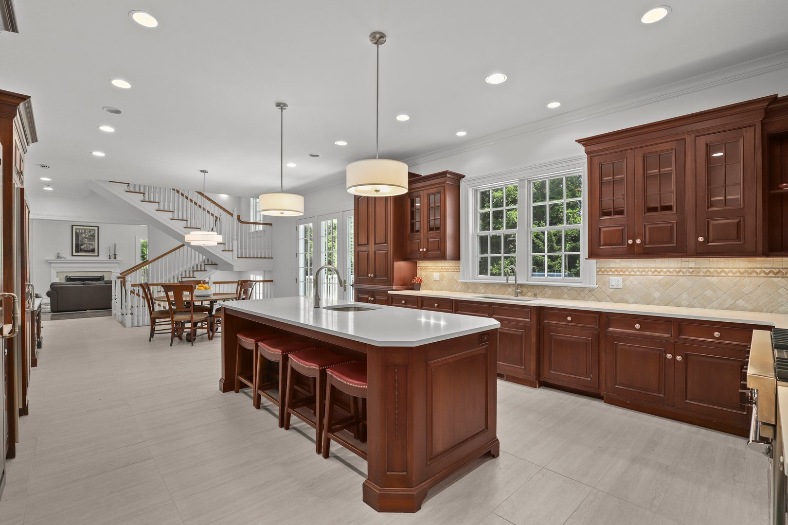 17 Cooper Road Photo 11