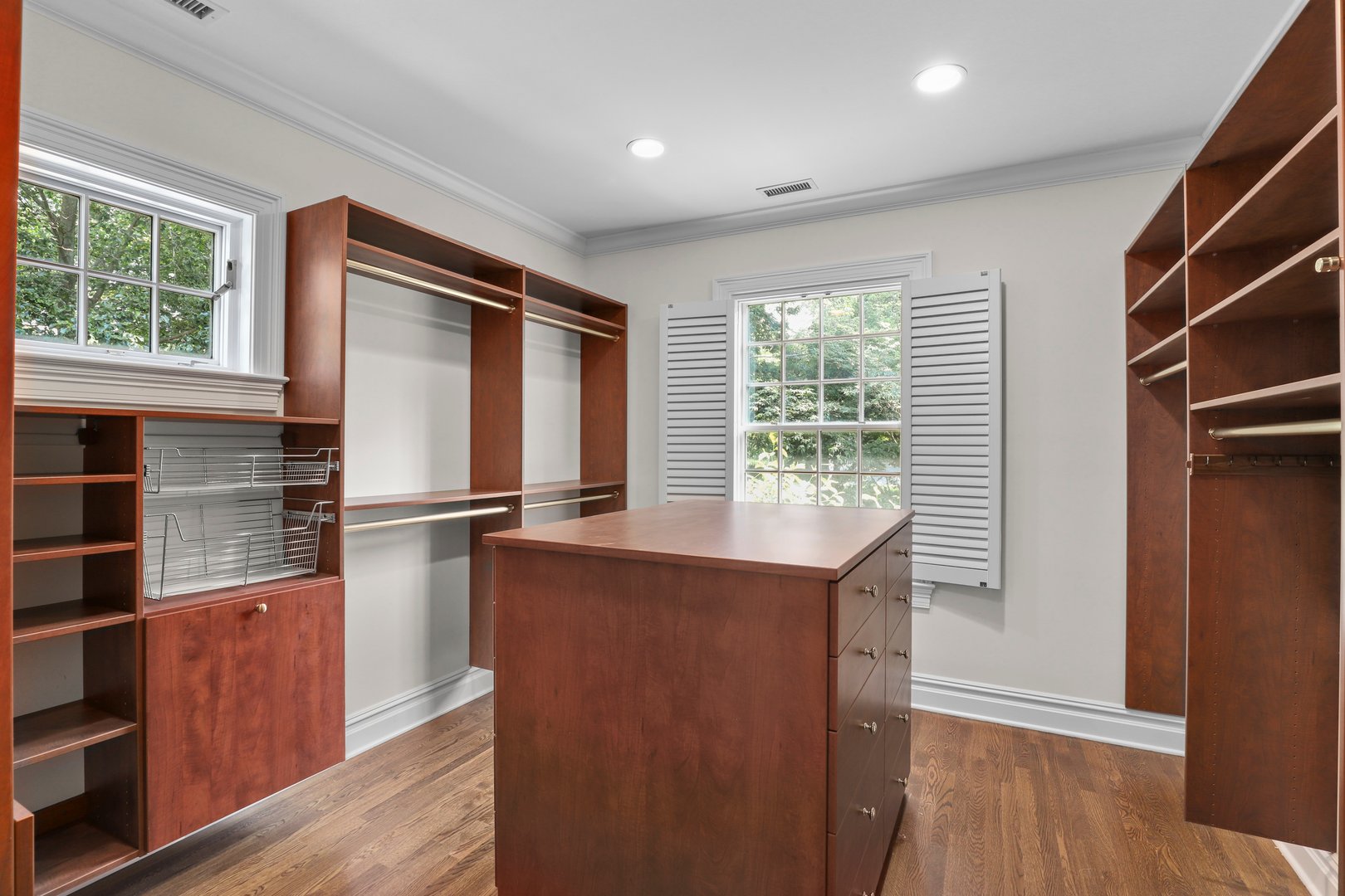 17 Cooper Road Photo 22