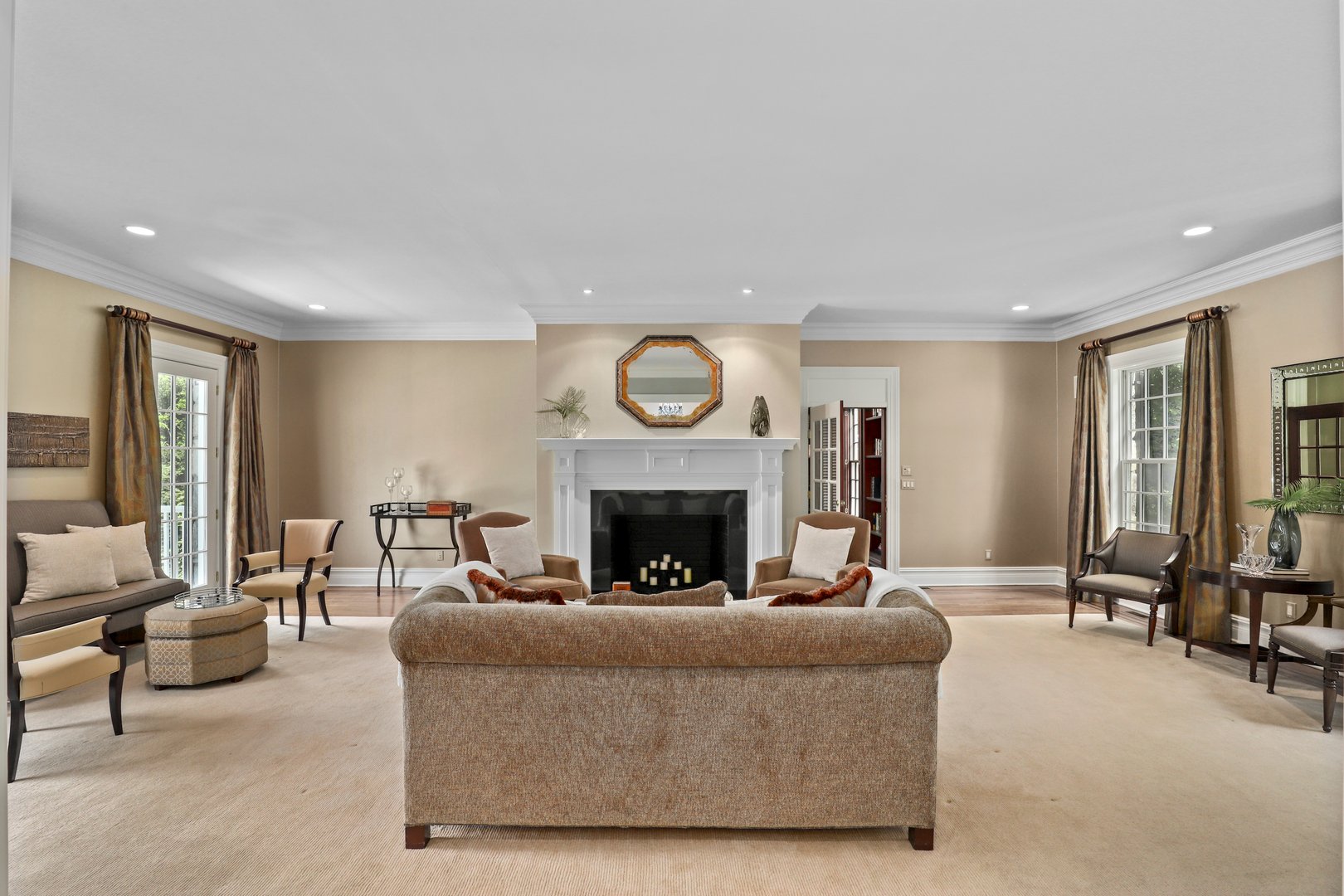 17 Cooper Road Photo 7