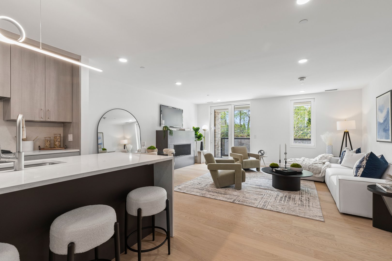 33 Calvert Street  #TH6 Photo 5