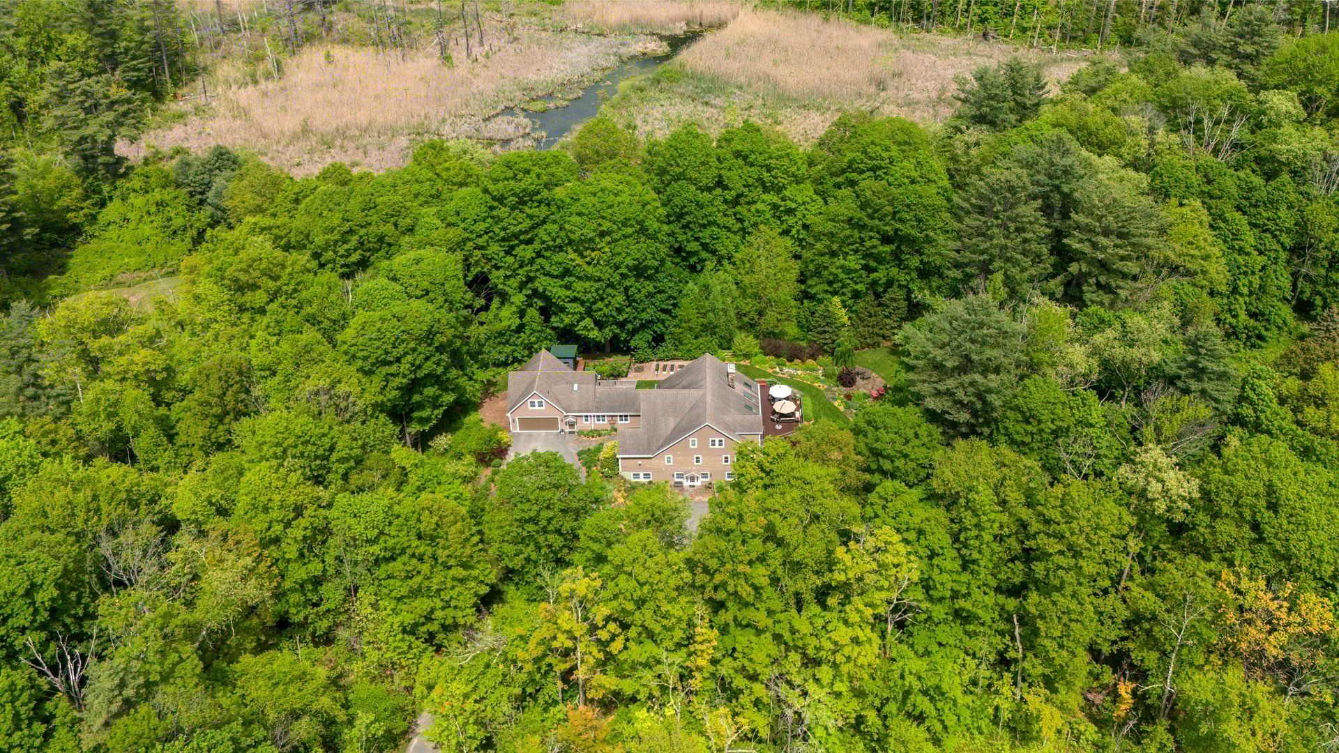 13 Taconic Ave Photo 8