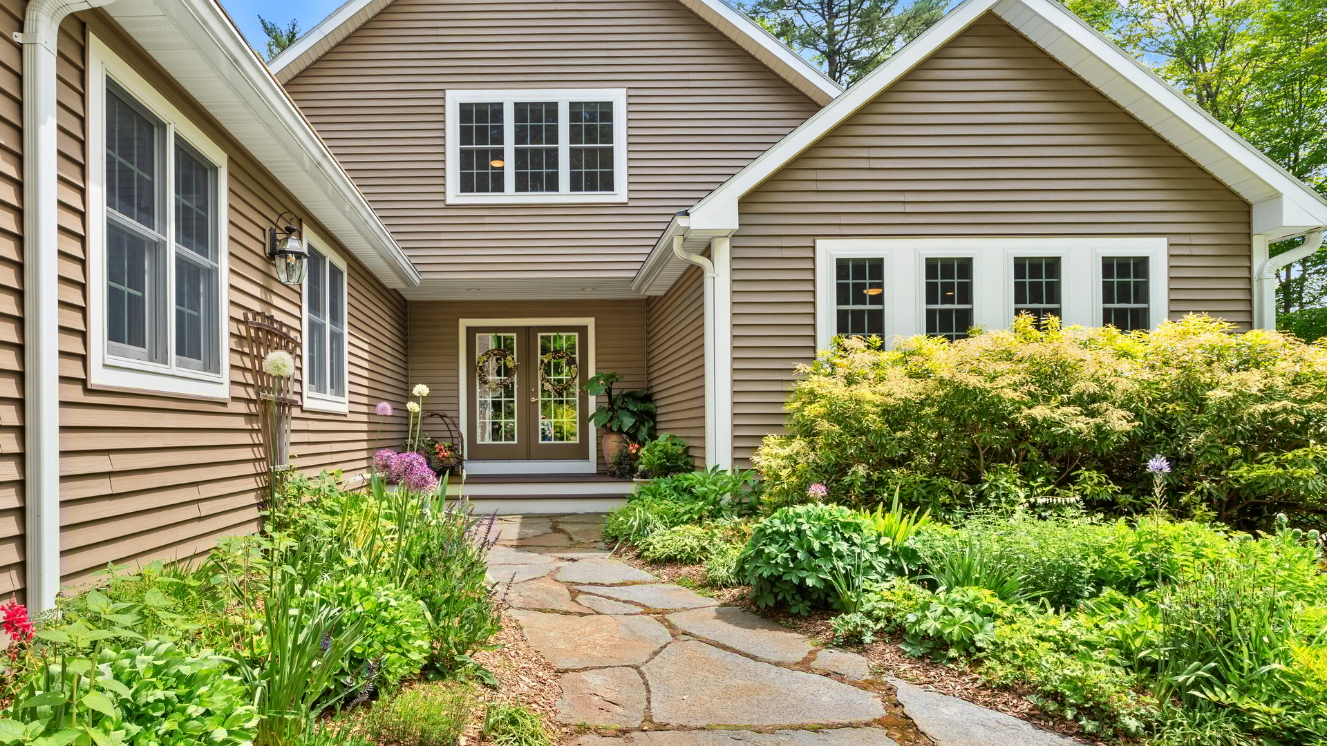 13 Taconic Ave Photo 10