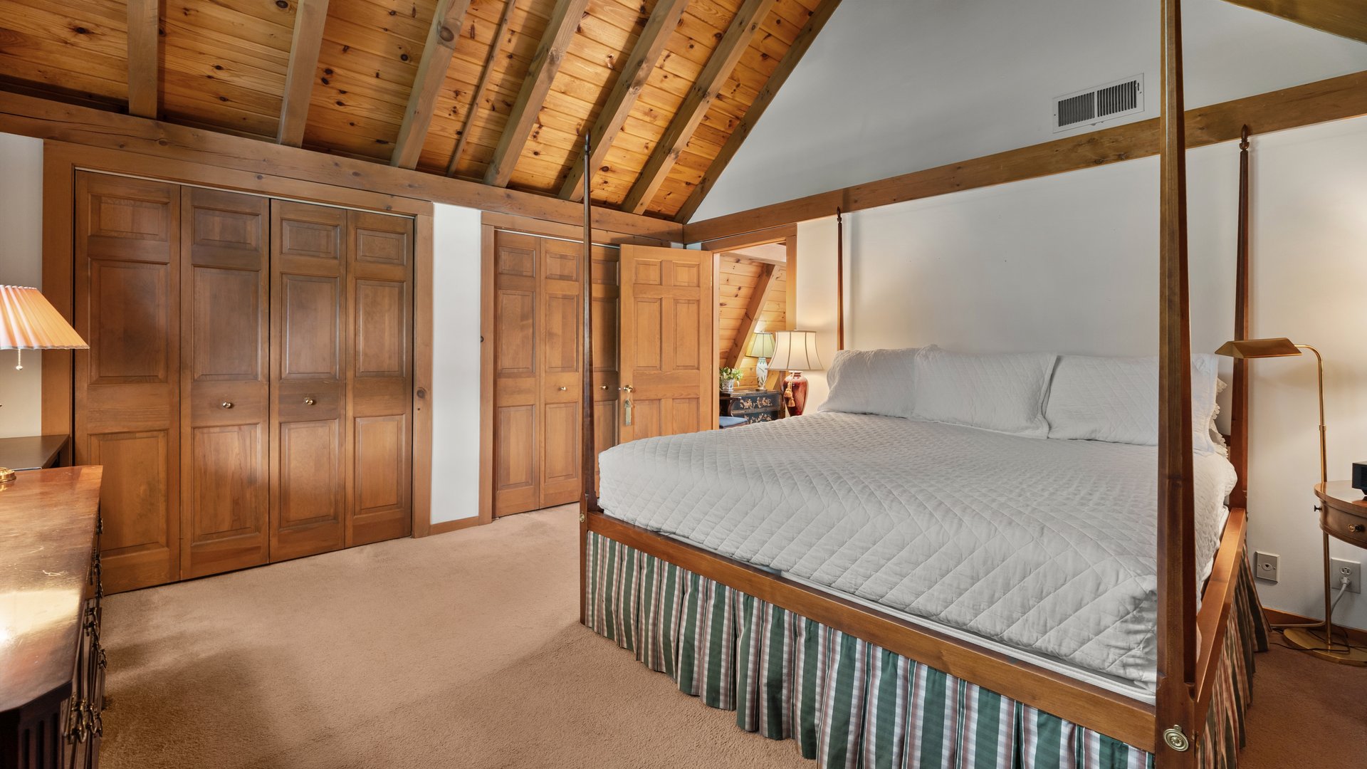 51 New Lenox Rd Photo 22