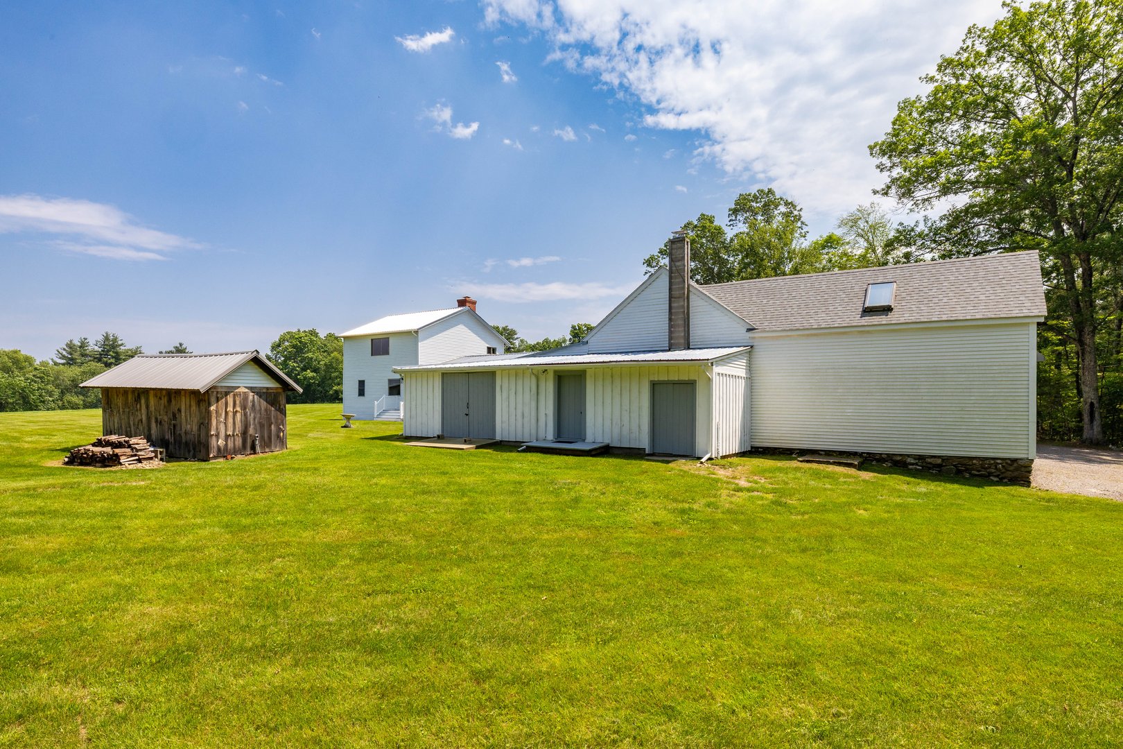 1669 Route 169 Photo 5