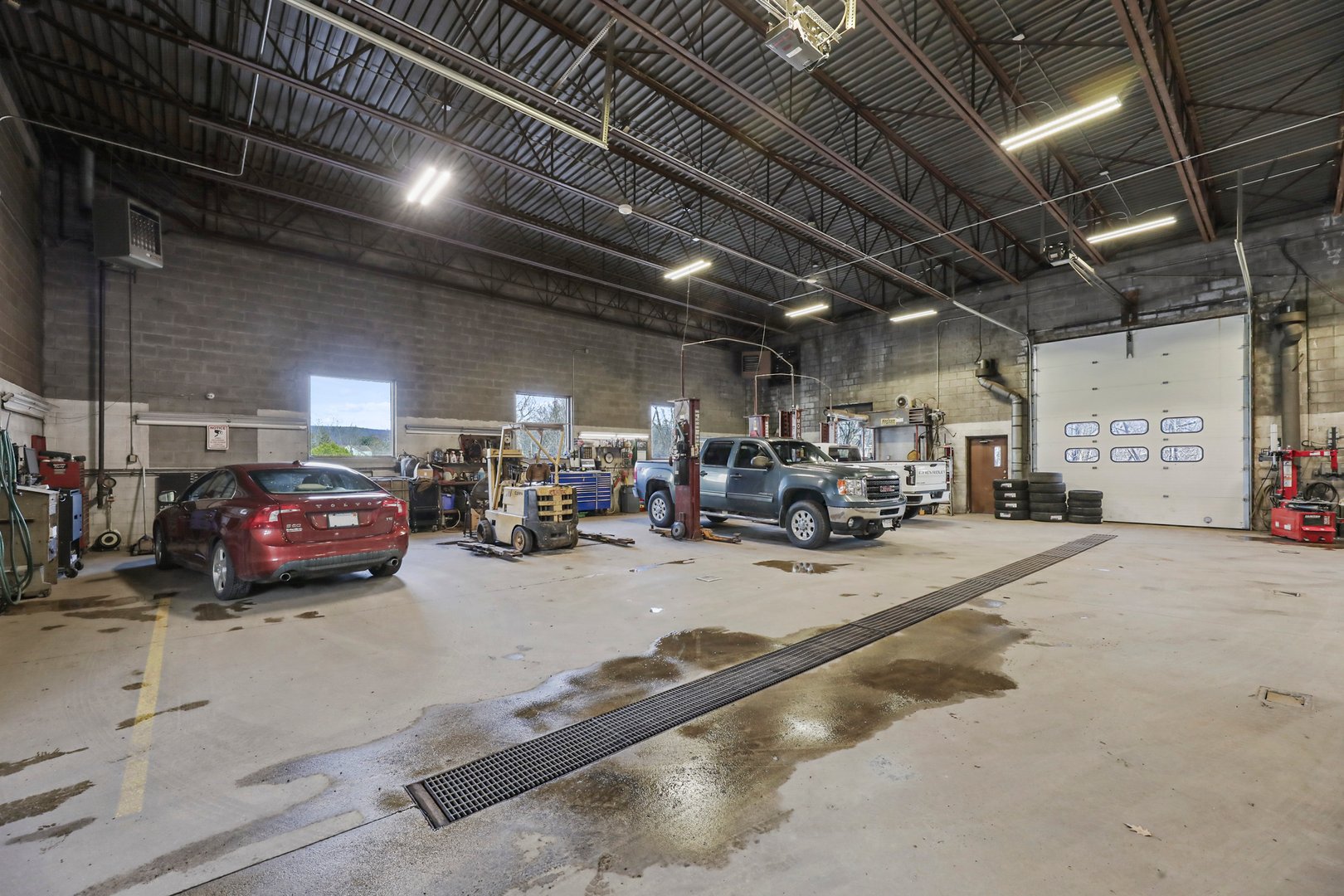 1260 East St Photo 13