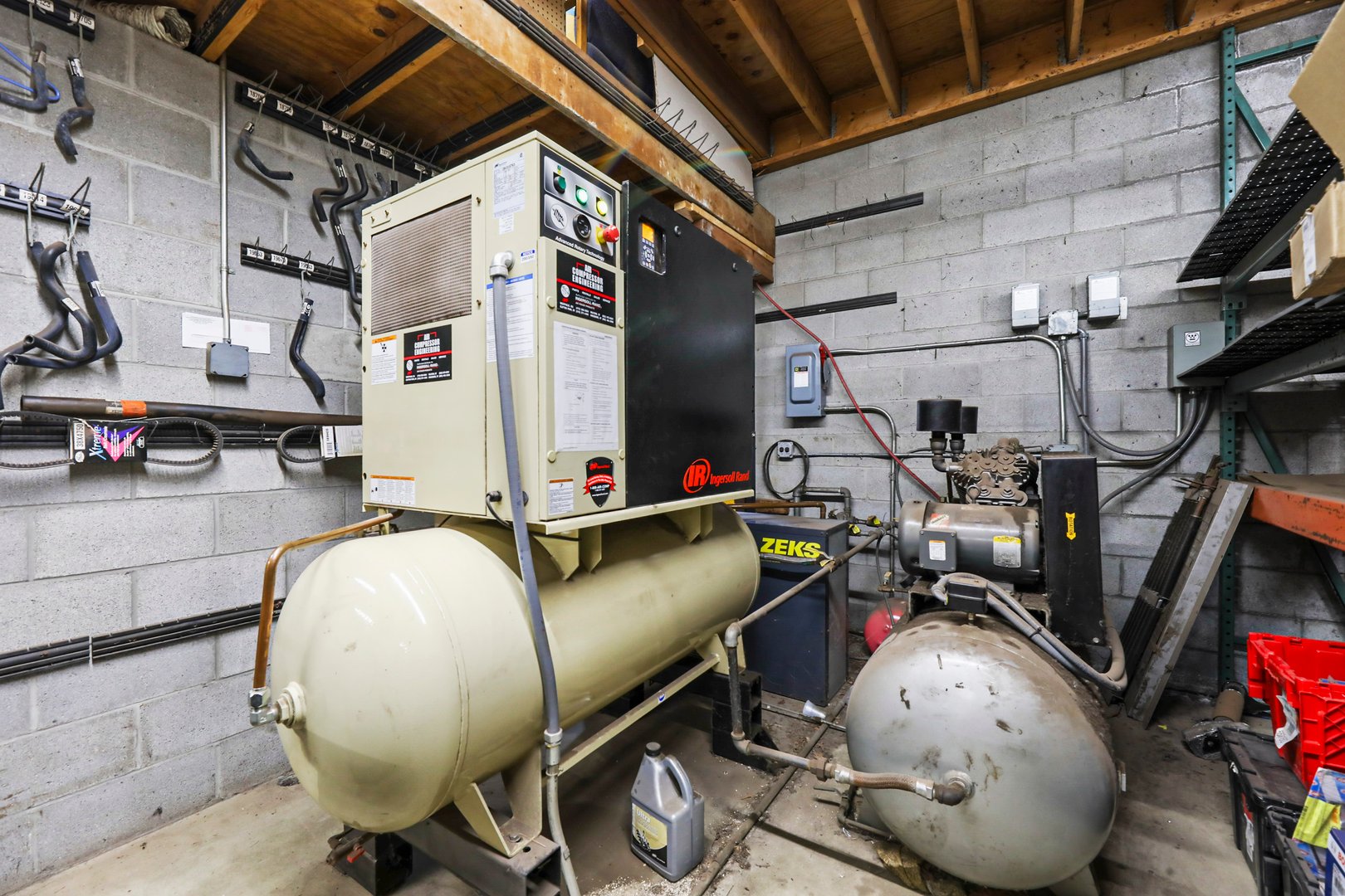 1260 East St Photo 18