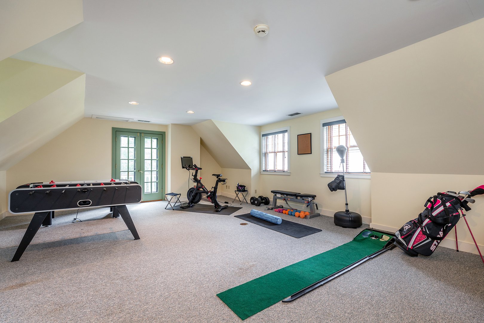 79 Hilltop Road Photo 23