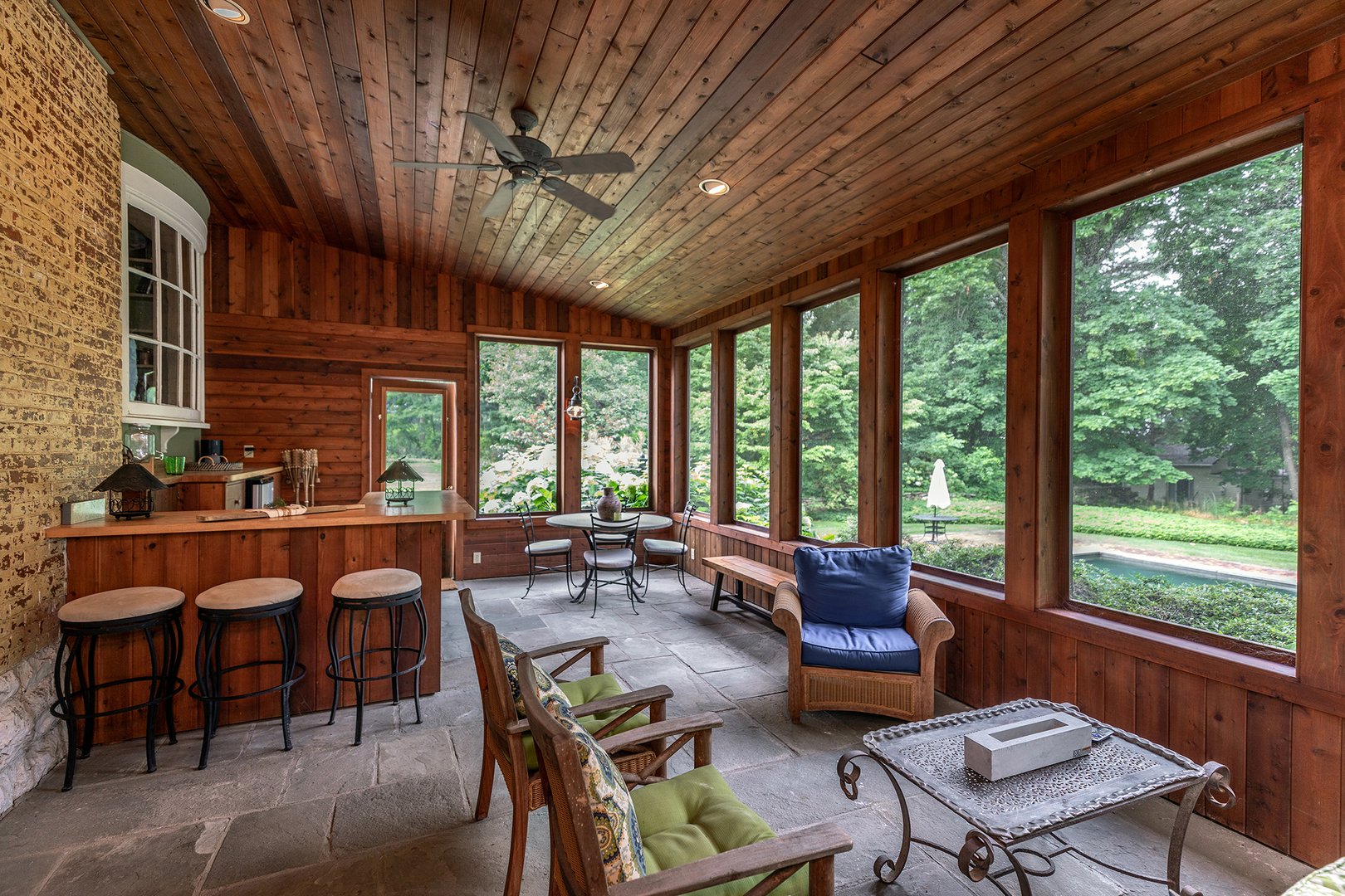 79 Hilltop Road Photo 25