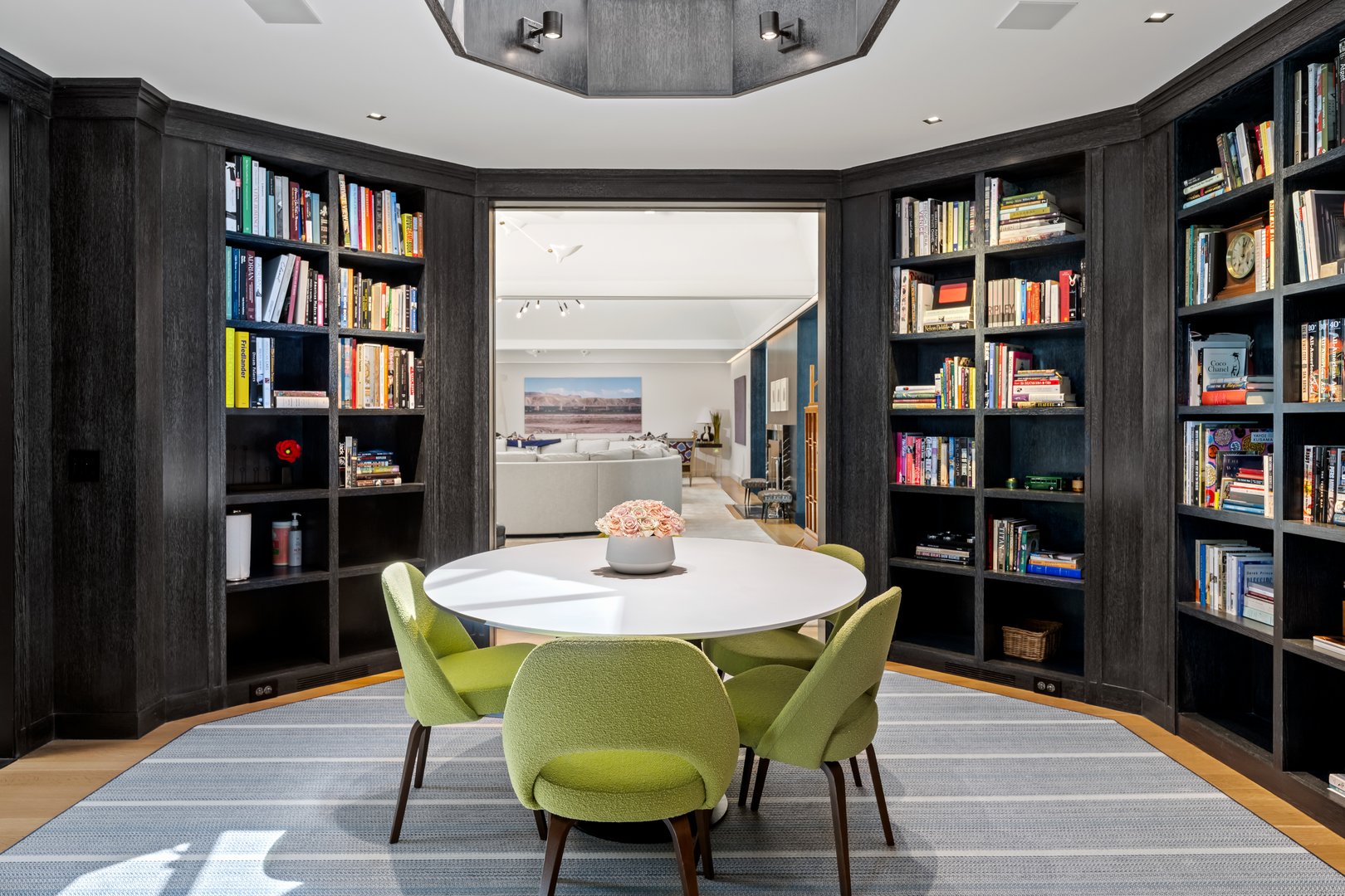 4900 Congress Street Photo 8