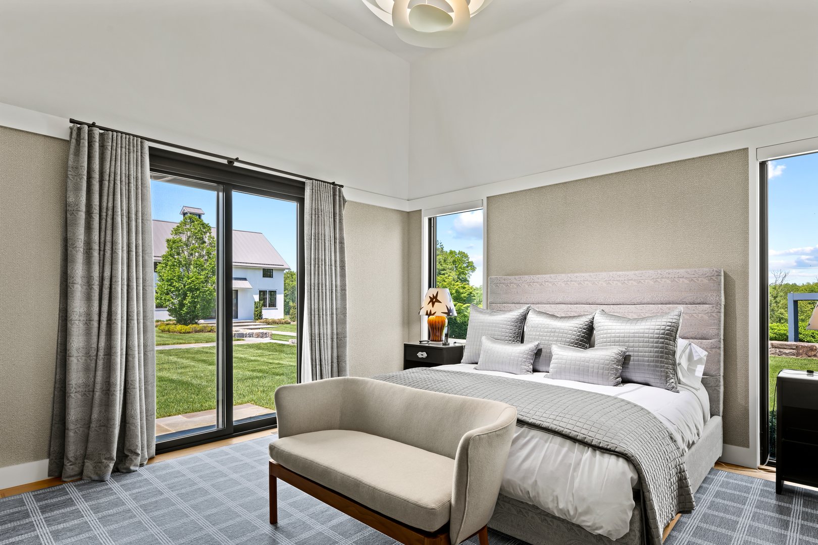 4900 Congress Street Photo 27