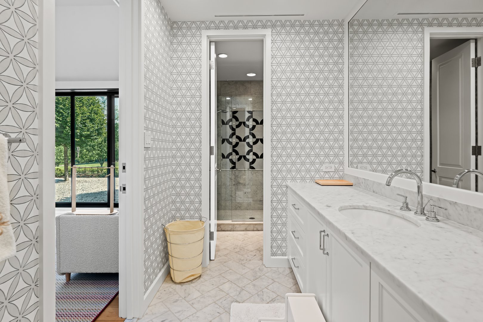 4900 Congress Street Photo 31