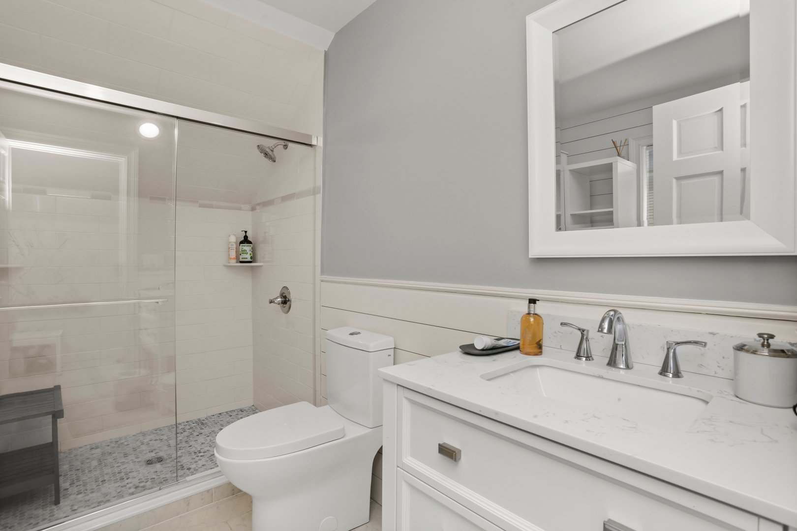 220 Burr Street Photo 21