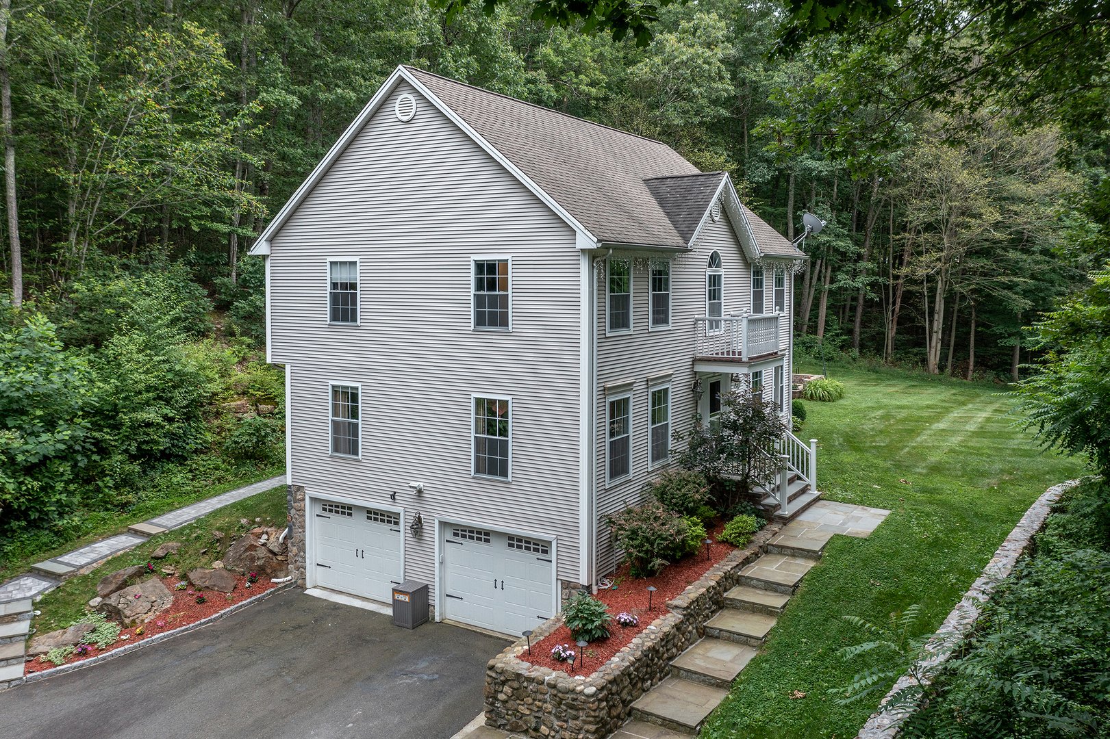 64 Short Rock Road Photo 2