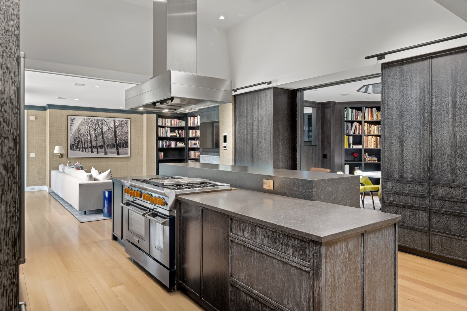 4800 Congress Street Photo 15