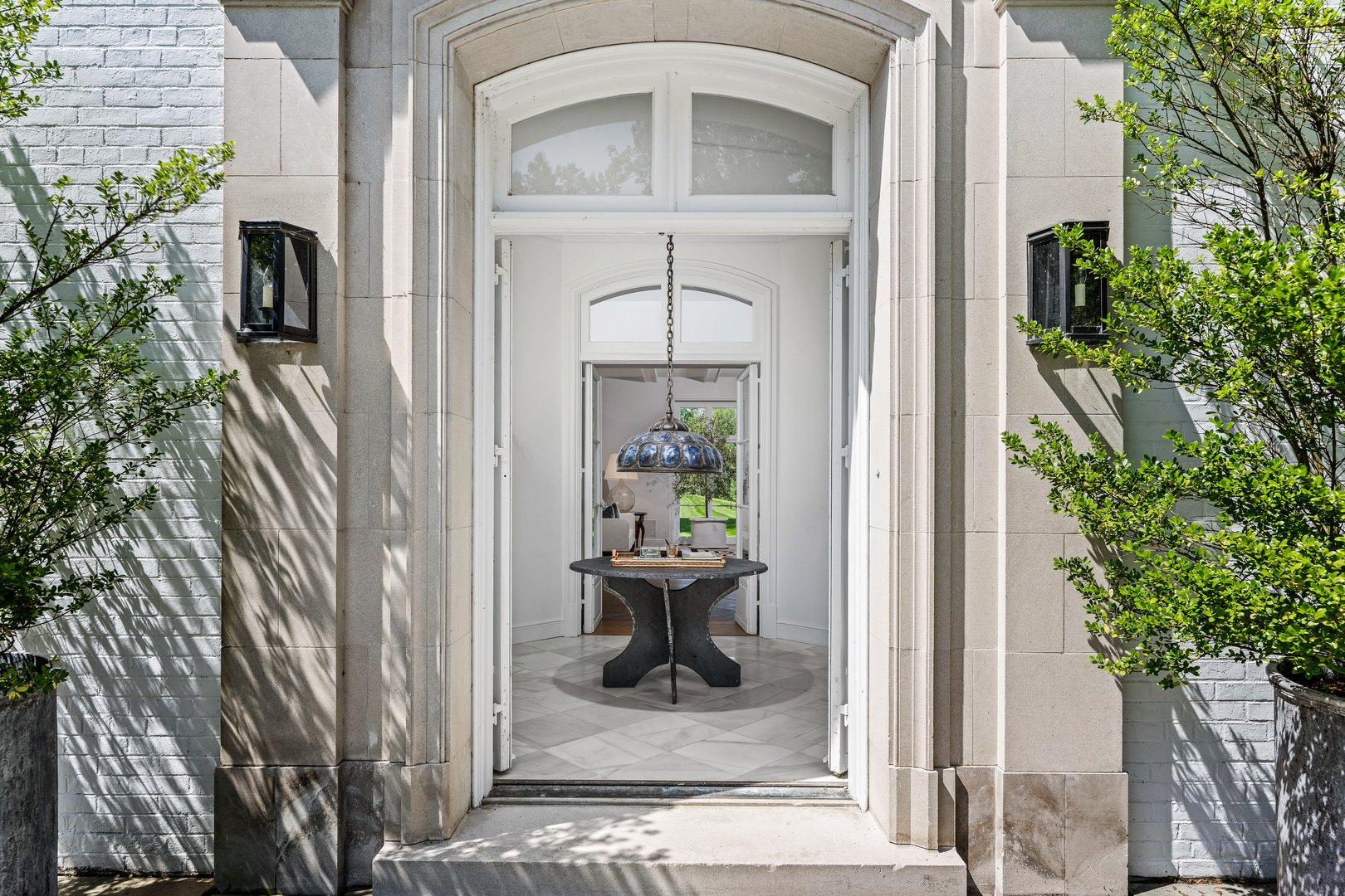 104 Dans Highway Photo 3